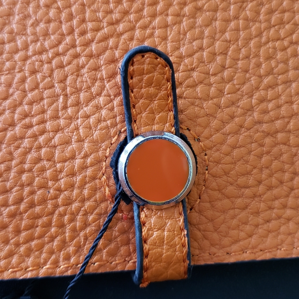 Leather Wallet - Picture 5 of 8